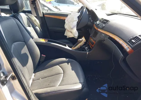 2007 Mercedes-Benz E 350 из США, поврежденный, VIN WDBUF56X17B075482